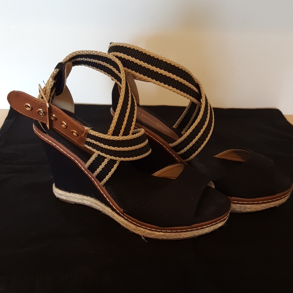 Size 7 sandle wedges-0034